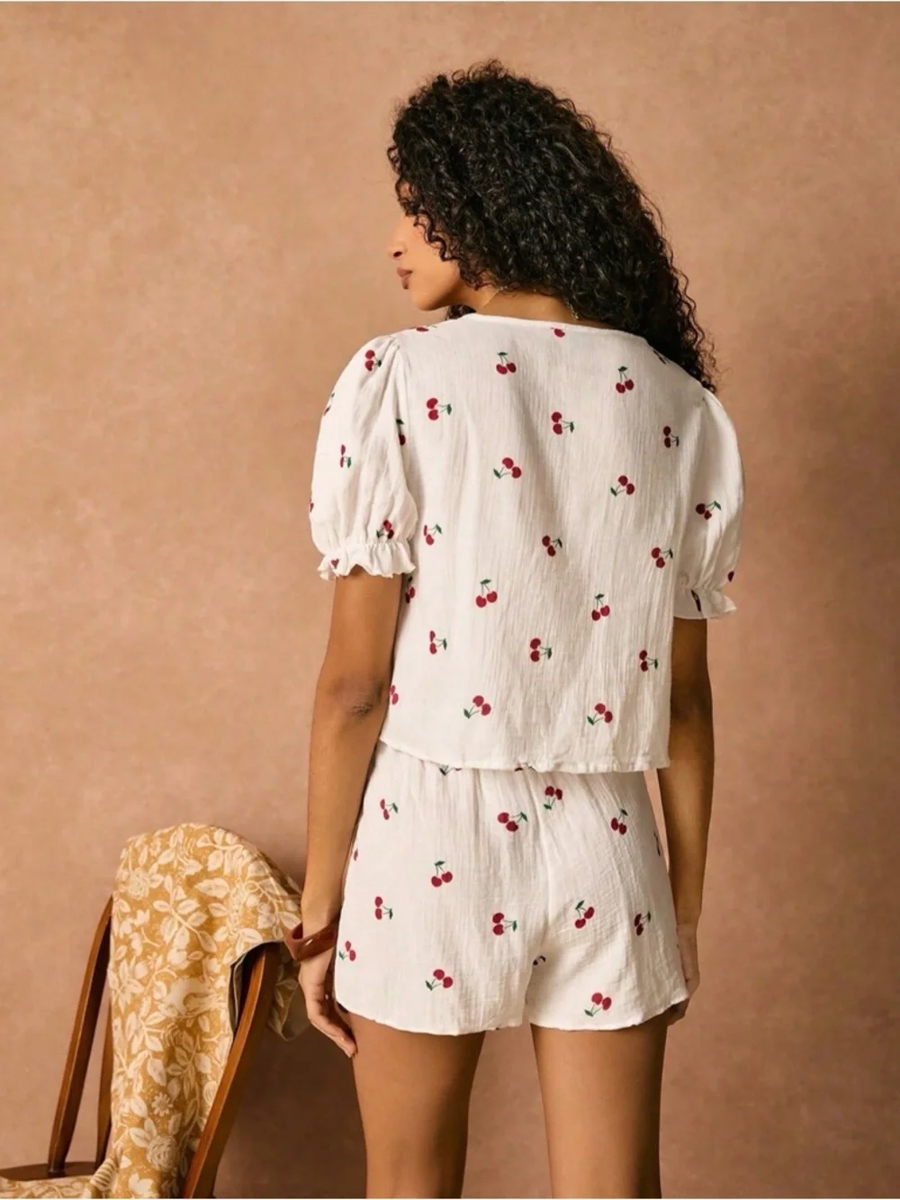 Cherry set - Picture 2 of 3